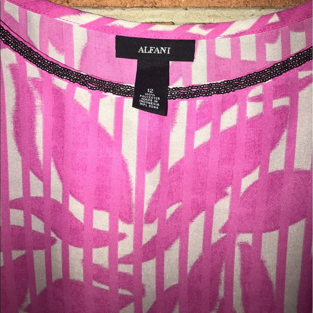 🎀ALFANI🎀BEADED PINK AND TAN BUBBLE SHIRT🎀 - Picture 6 of 6
